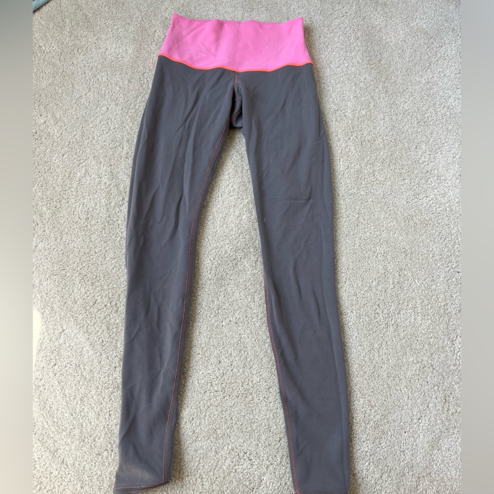 Pink and Grey reversible Lululemon leggings